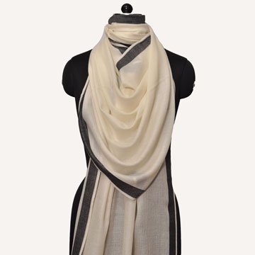 Fine Wool Border Stole